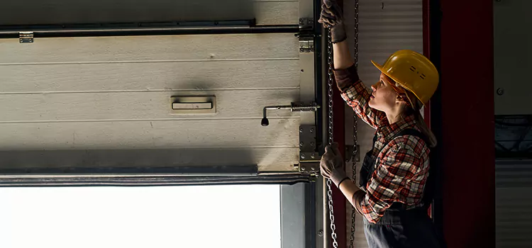 Addressing Common Garage Door Stoppage Issues in Greenville, TX